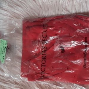Brand New VICTORIA'S SECRET 3/4 Sleeve Tee Shirt-XS